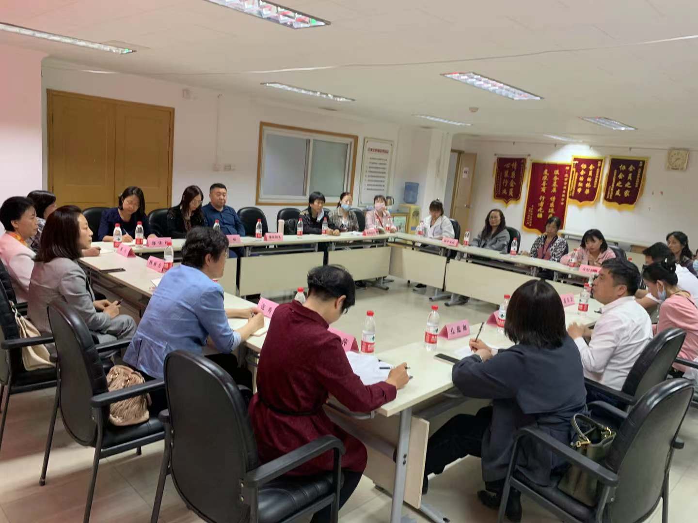 图片3.jpg 图片3.jpg